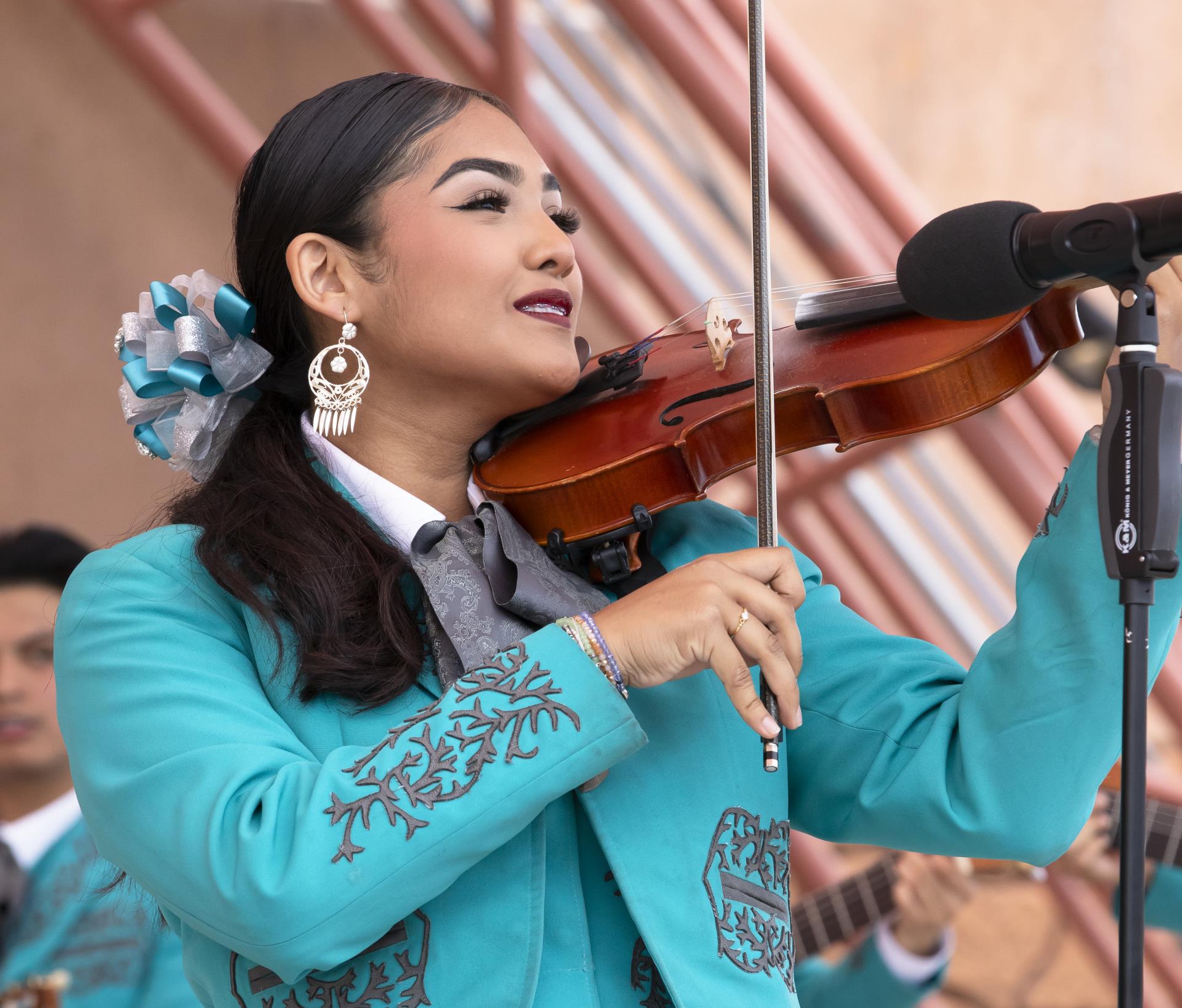 Mariachi_Competition_C70A1484_cropped